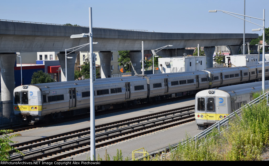 Two Metropolitan train sets